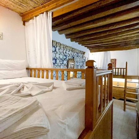 "Finio" Traditional House Apartment อาร์คานเยโลส ภายนอก รูปภาพ